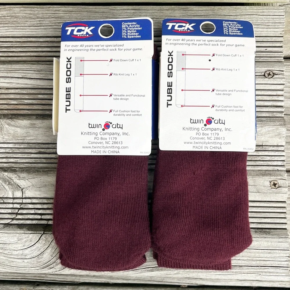 TCK Soccer Tube Socks Lot‎ of 2 Pair Burgundy OSR Mens 4-8 Womens 8-10
